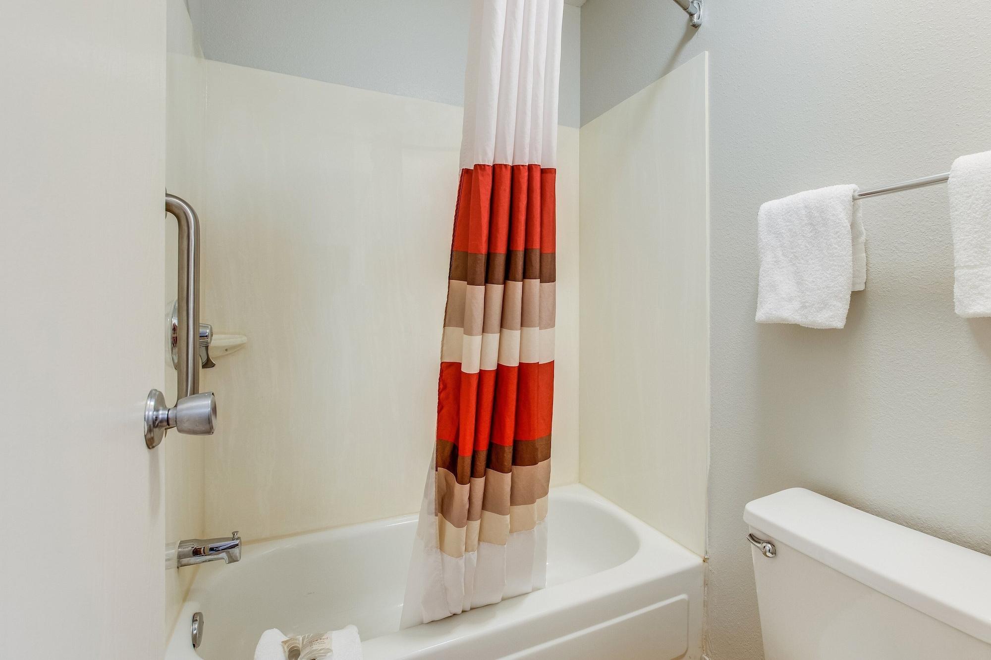 Red Roof Inn Lansing West - Msu Luaran gambar