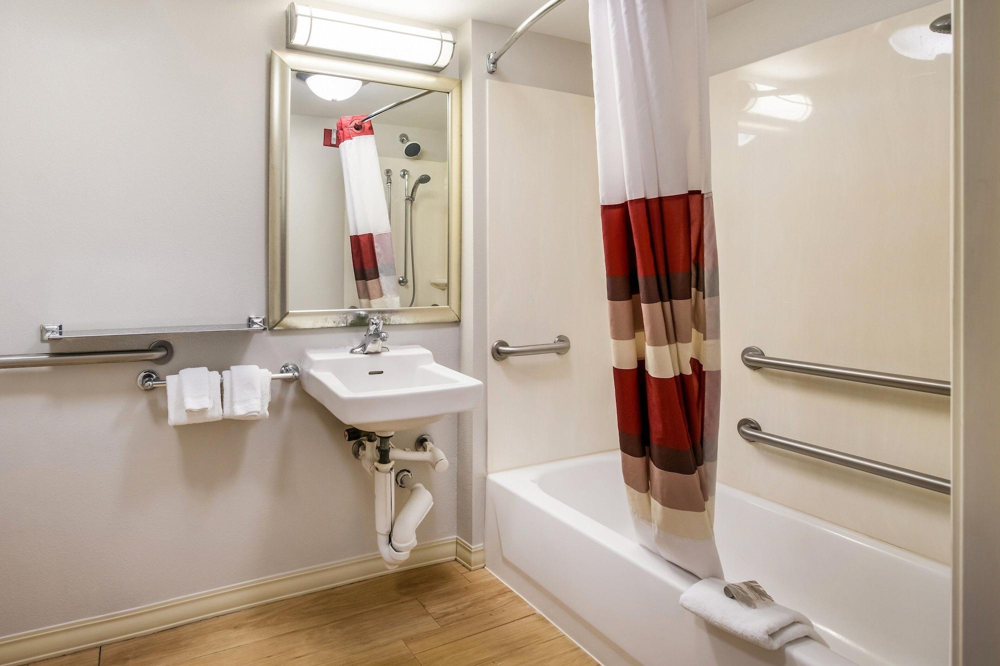 Red Roof Inn Lansing West - Msu Luaran gambar