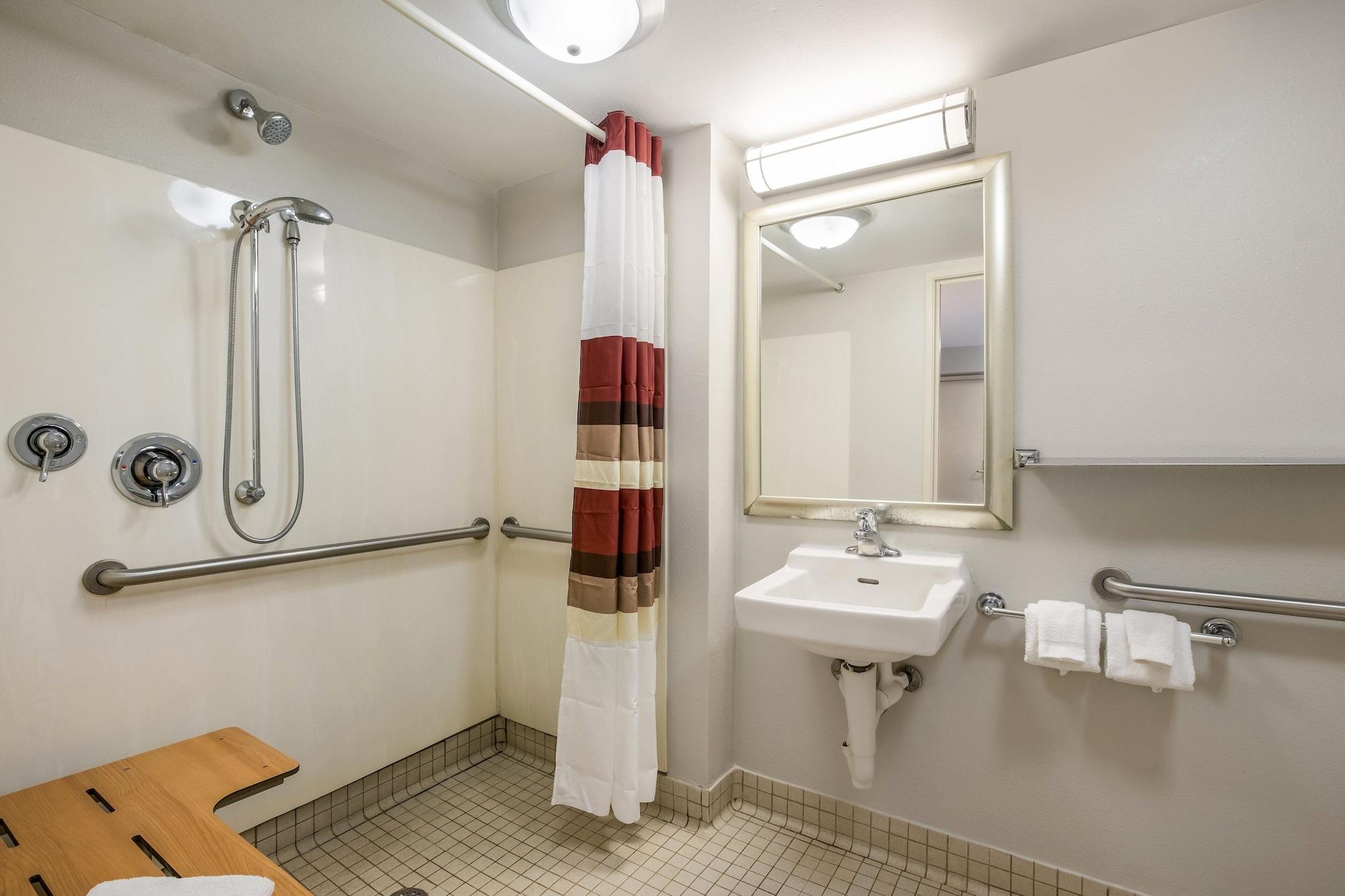 Red Roof Inn Lansing West - Msu Luaran gambar